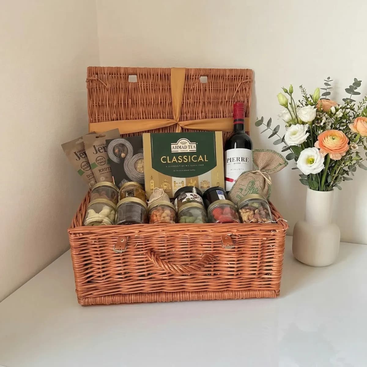Exclusive Gift Hamper L – Grande