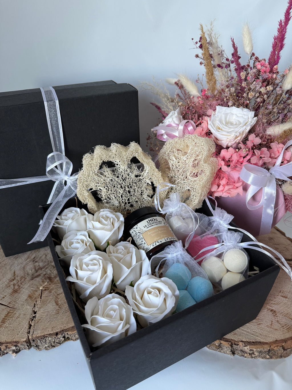 Geschenkbox – Hochzeitsgeschenk mit Rosen
