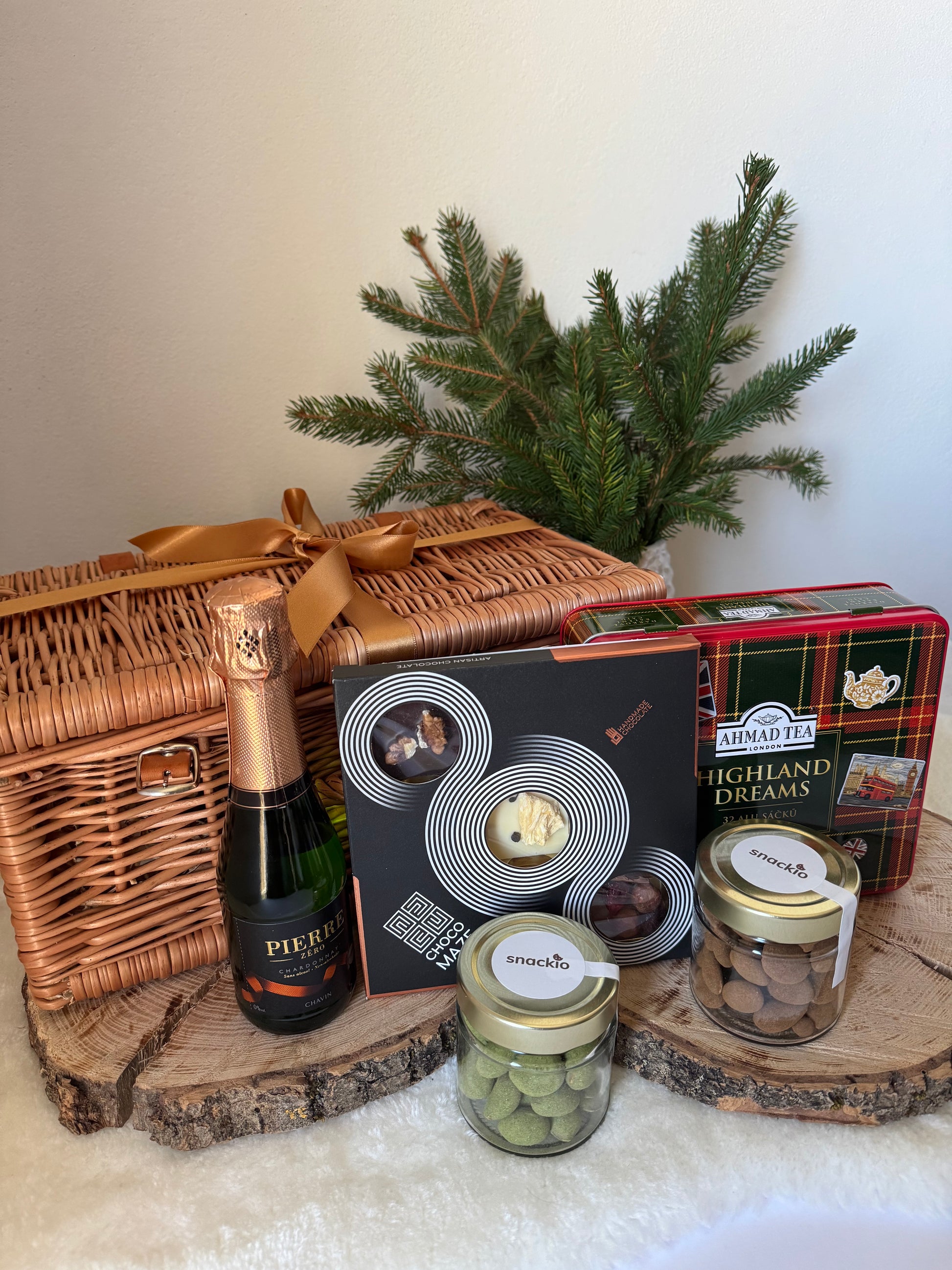Geschenkkorb M – Tee und Schokolade